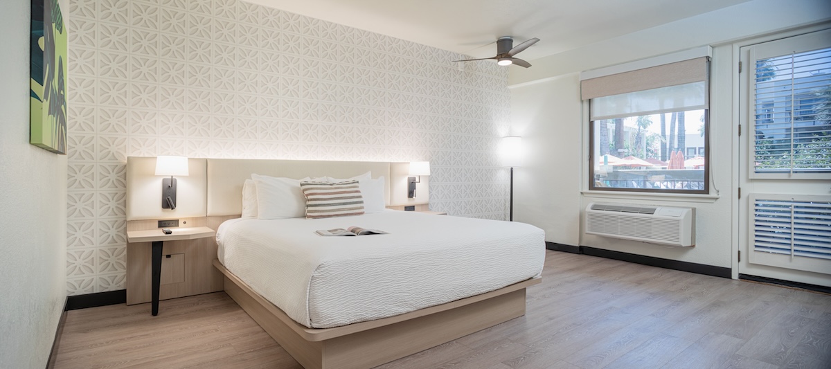 Palm Mountain Resort and Spa king bed guest room copy
